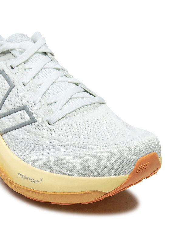 New Balance Bėgimo batai New Balance Fresh Foam X Vongo v6 WVNGOCB6 Smėlio