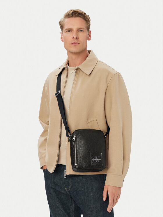 Calvin Klein Saszetka Calvin Klein Bold Pebble Simple Reporter LV04D3623G Czarny