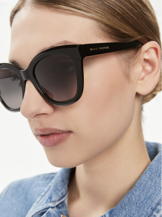 Tommy Hilfiger Слънчеви очила Tommy Hilfiger 1884/S 204675 Черен