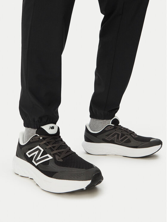 New Balance Sneakersy New Balance UTRNWF Černá