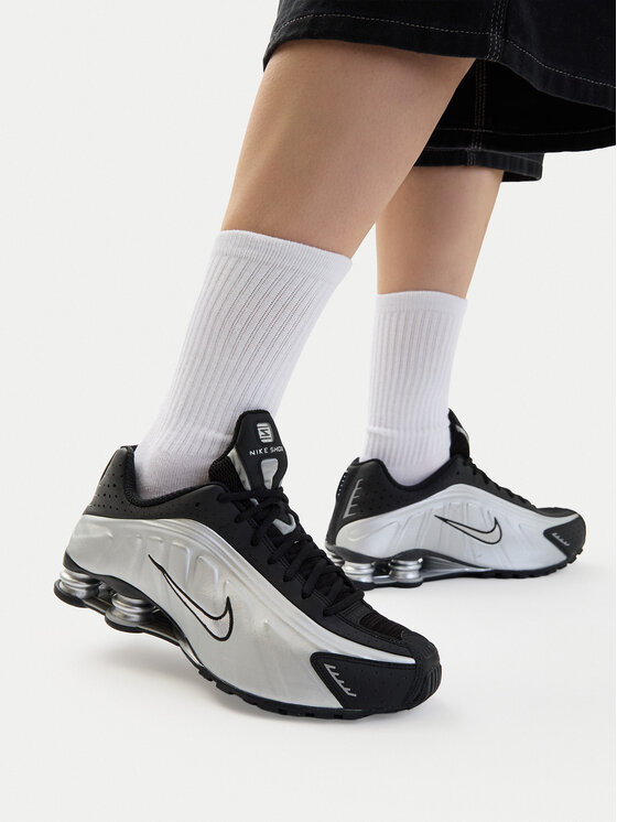 Nike Снікерcи Nike Shox R4 HQ1988 007 Срібний