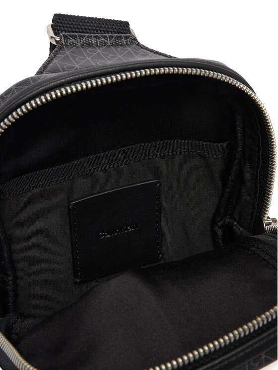 Calvin Klein Geantă crossover Calvin Klein Emblem Aop Coated Square Sling LV04D3335G Negru
