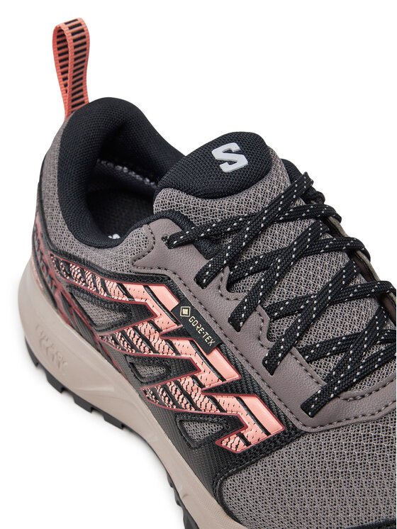 Salomon Běžecké boty Salomon Wander Gore-Tex L47291400 Černá