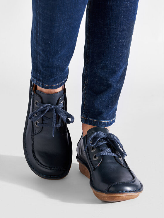 Clarks Туфлі Clarks Funny Dream 261668184 Cиній