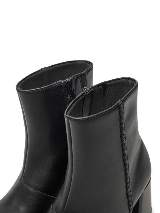 Clarks Členková obuv Clarks Keirsta Faye 26180036 Čierna