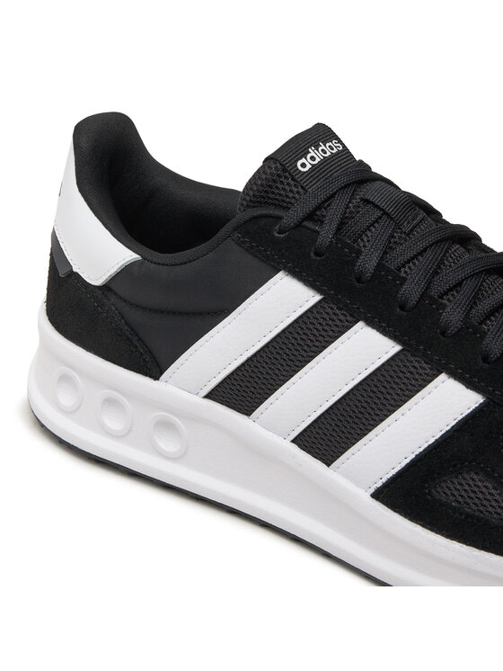adidas Снікерcи adidas Run 84 IH8613 Чорний