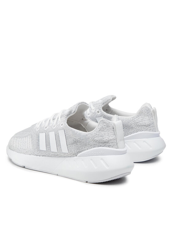 adidas Снікерcи adidas Swift Run 22 GZ3499 Сірий