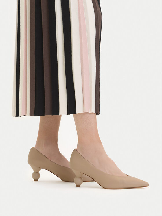 Weekend Max Mara Туфлі Weekend Max Mara 2515521054600 Бежевий