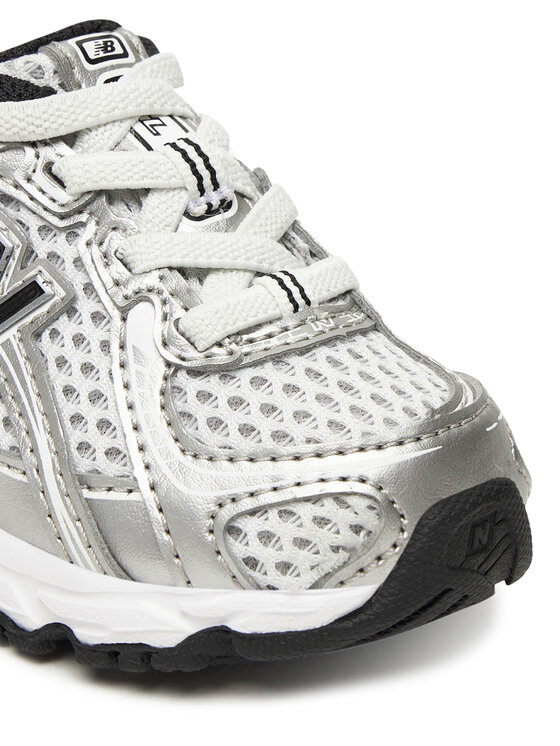 New Balance Sneakersy New Balance IZ740NW Szary