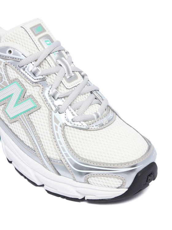 New Balance Sneakersy New Balance G7402H8 Strieborná