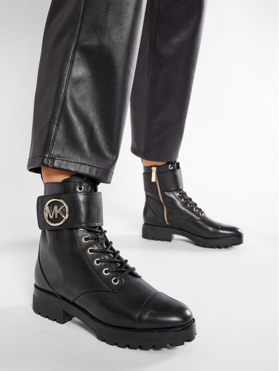 MICHAEL Michael Kors Trapper stila apavi MICHAEL Michael Kors Tatum Ankle Boot 40F0TAFB5L Melns
