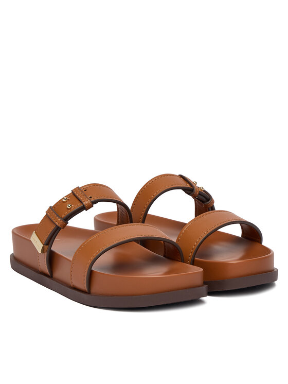 Armani Exchange Шльопанці Armani Exchange XW002575 AF21266 U6123 Коричневий