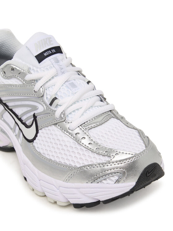 Nike Sneakersy Nike Air Max Moto 2K HQ2056 103 Biały