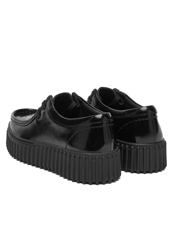 Clarks Туфлі Clarks Torhill Bee 26179111 Чорний