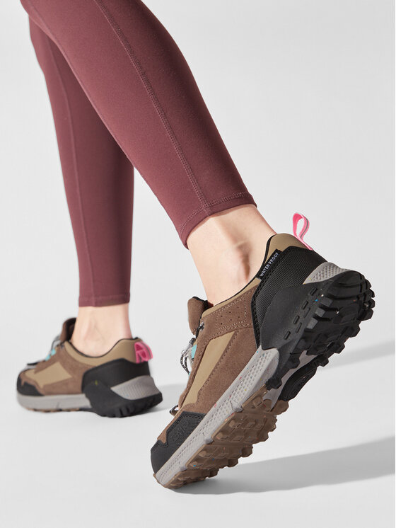 CMP Trekking CMP Hosnian Low Wmn Wp Hiking Shoes 3Q23566 Smeđa
