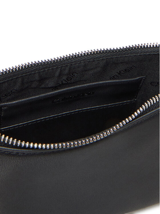 Calvin Klein Geantă Calvin Klein Ck Must Conv Logo Jqd Strap Xbod LV04F3095G Negru