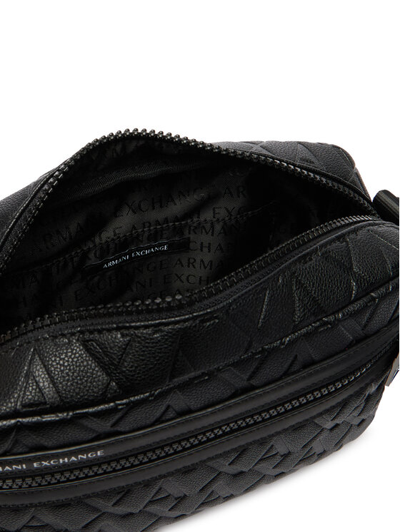 Armani Exchange Brašna Armani Exchange XM000240 AF12133 UC001 Černá