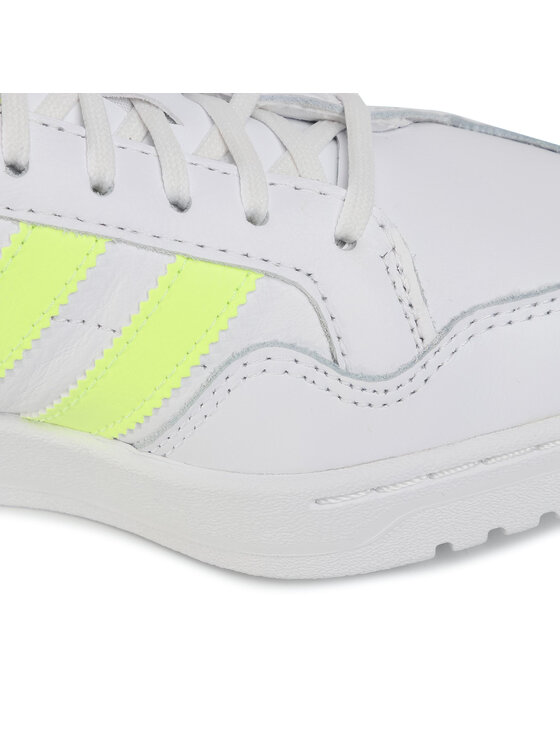 adidas Снікерcи adidas Team Court W FW5072 Білий