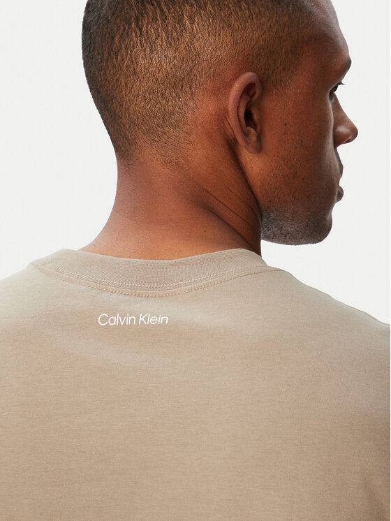 Calvin Klein Jeans Calvin Klein Jeans Camiseta LV04RG822G Beige oscuro Regular Fit