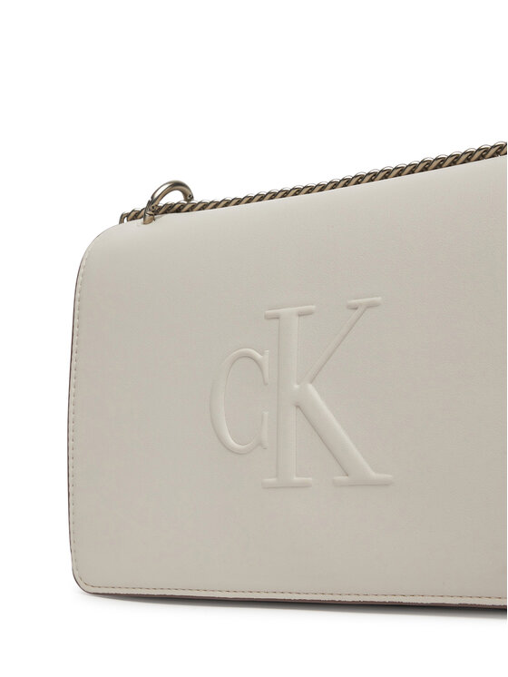 Calvin Klein Jeans Kabelka Calvin Klein Jeans Sculpted Ew Flap25 Shoulder Bag LV04K3035G Bílá