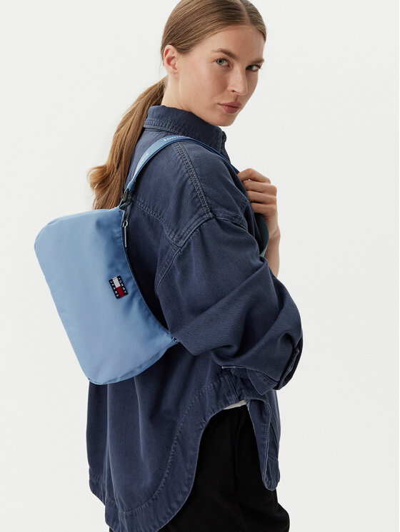 Tommy Jeans Kabelka Tommy Jeans Tjw Ess Daily Shoulder Bag AW0AW18768 Světle modrá