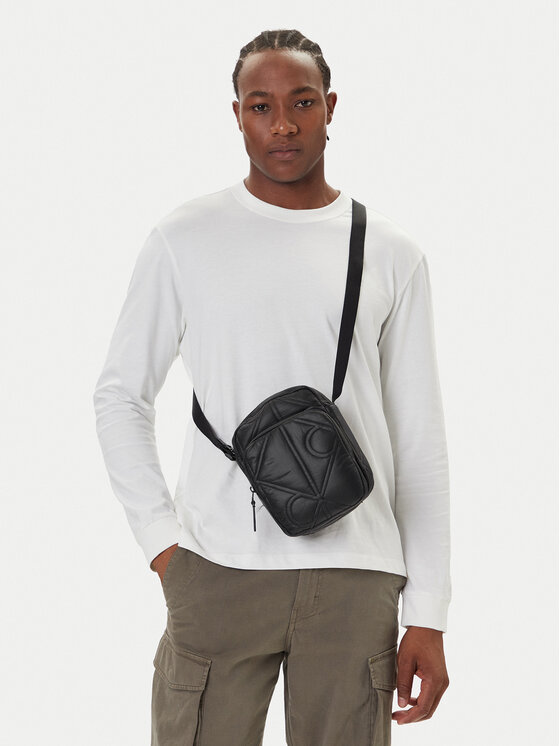Calvin Klein Marsupio﻿ Calvin Klein Puffer Reporter LV04D3164G Nero