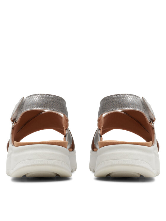 Clarks Босоніжки Clarks DashLite Wish 26171951 Срібний