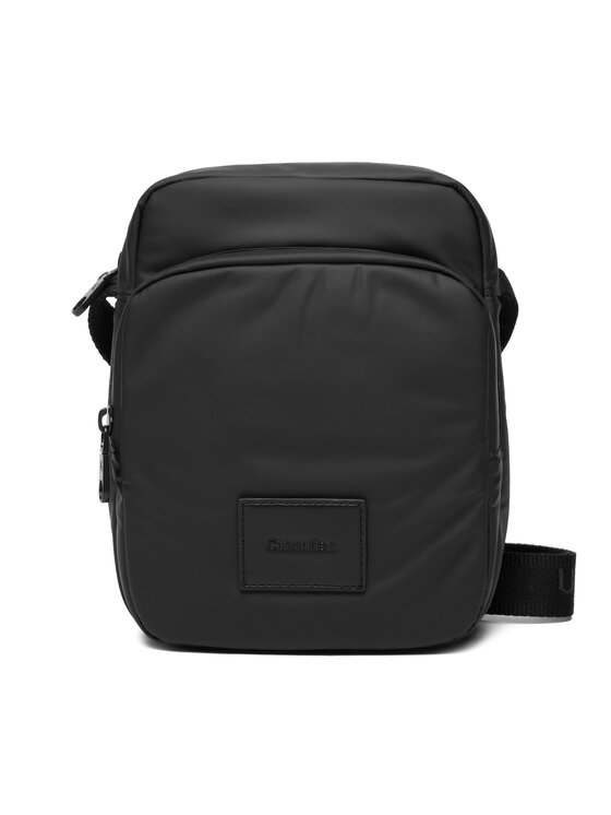 Calvin Klein Ľadvinka Calvin Klein Puffer Utility Reporter LV04D3200G Čierna