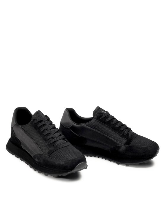Armani Exchange Superge Armani Exchange XUX083 XV263 K001 Črna