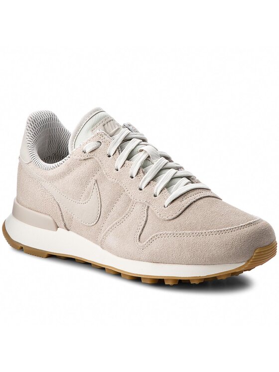 Nike Sneakersy Nike Internationalist Se 872922 004 Sivá