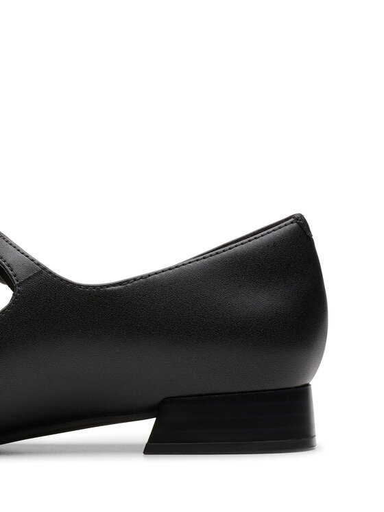 Clarks Обувки Clarks Natalyn Lane 26181929 Черен