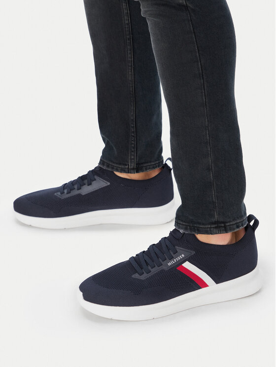 Tommy Hilfiger Sneakersy Tommy Hilfiger Lightweight Knitted Runner FM0FM05756 Granatowy