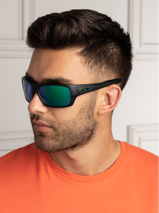 Oakley Okulary przeciwsłoneczne Oakley Turbine OO9263-15 Czarny