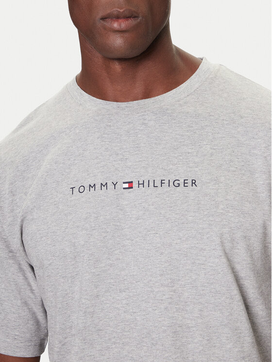 Tommy Hilfiger Tommy Hilfiger Camiseta UM0UM03685 Gris Relaxed Fit