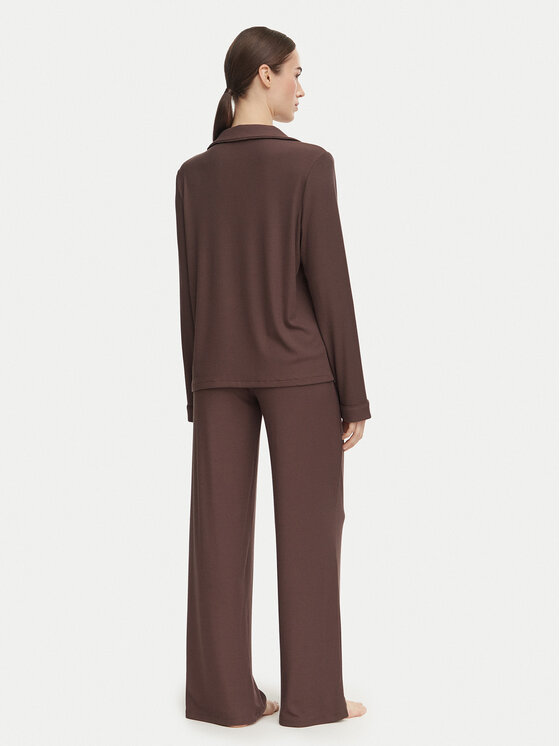 Guess Guess Pijama O6BX04 K5041 Marrón oscuro Regular Fit