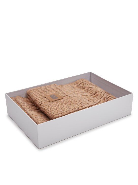 Ugg Kepurės ir šaliko komplektas Ugg W Chunky Rib Knit Set 20270 Ruda