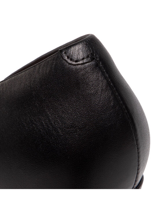 Clarks Туфлі Clarks Ambyr Joy 261577644 Чорний