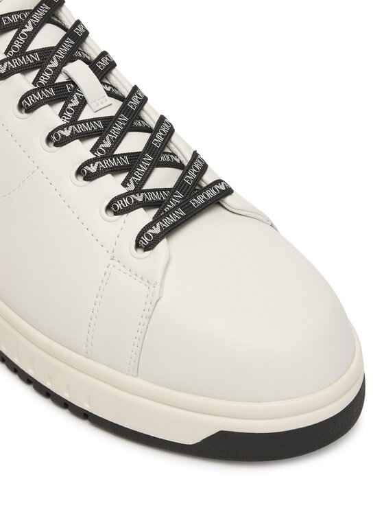 Emporio Armani Сникърси Emporio Armani EM003663 AF18212 M0364 Бял