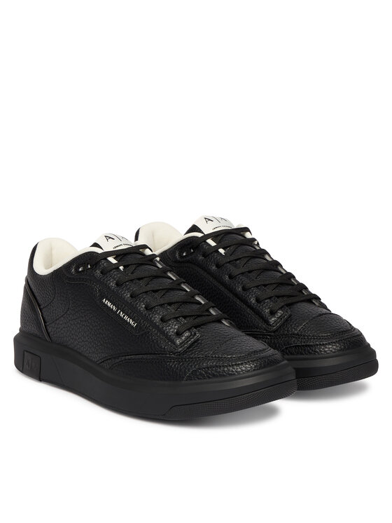Armani Exchange Снікерcи Armani Exchange XM002205 AF21444 UC001 Чорний