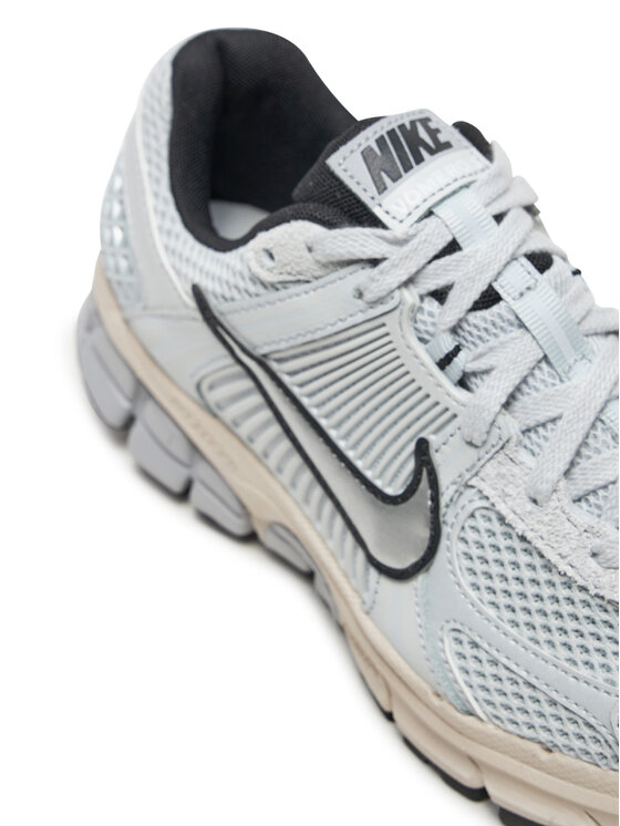 Nike Снікерcи Nike Zoom Vomero 5 FN6742 002 Сірий