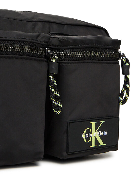 Calvin Klein Мъжка чантичка Calvin Klein Tech Utility Camera Bag LV04G3178G Черен
