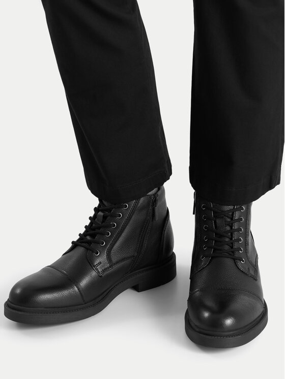 GINO ROSSI Šnurovacia obuv Gino Rossi FERYD-25 MI08 Čierna