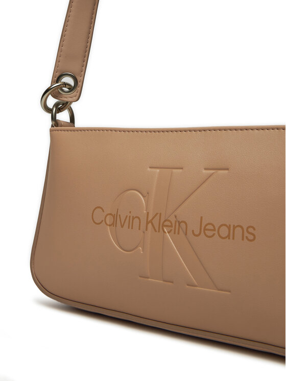Calvin Klein Jeans Kabelka Calvin Klein Jeans Sculpted Shoulder Pouch25 Mono K60K610679 Farebná