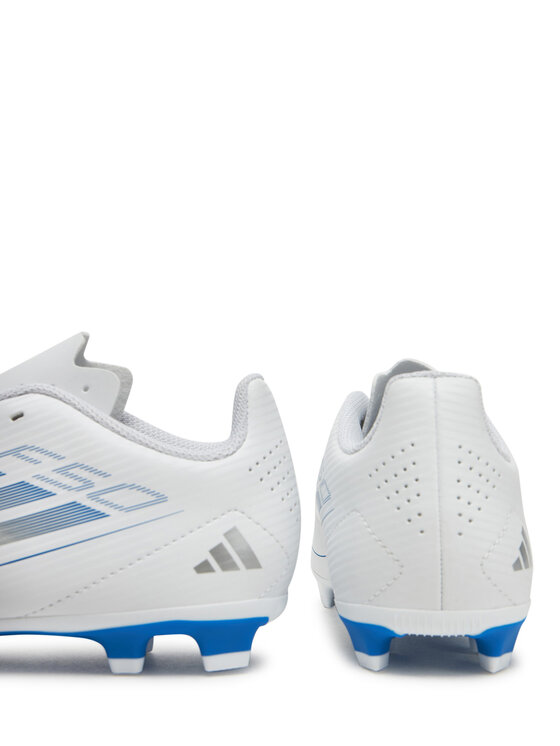 adidas Buty do piłki nożnej adidas F50 Club Firm/Multi-Ground IE1310 Biały