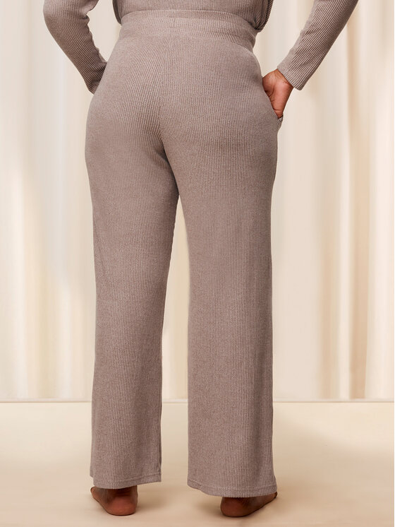 Triumph Triumph Spodnji del pižame Thermal MyWear Wide Leg Trousers 10216564 Bež Regular Fit