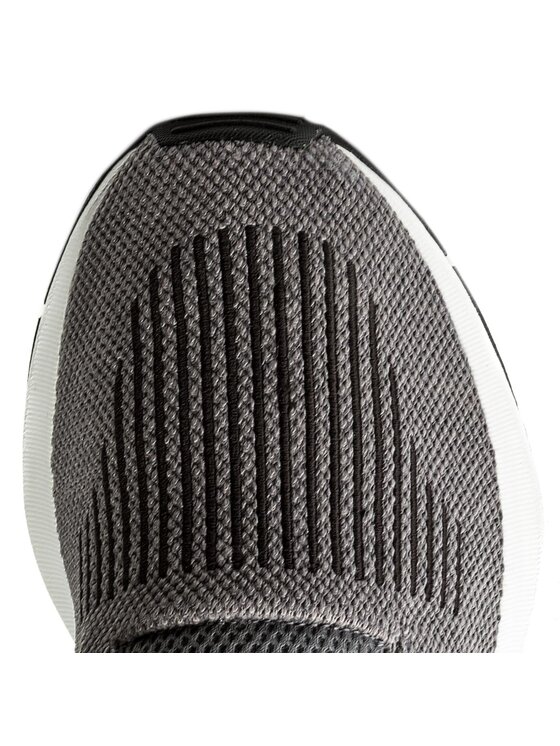 adidas Superge adidas Swift Run CQ2115 Siva