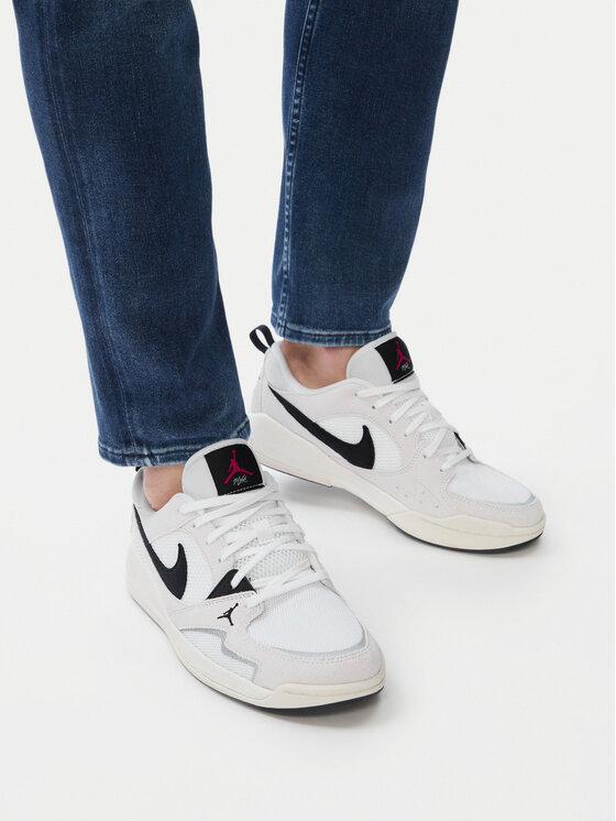 Nike Снікерcи Nike Jordan CMFT Era HJ6777 100 Білий