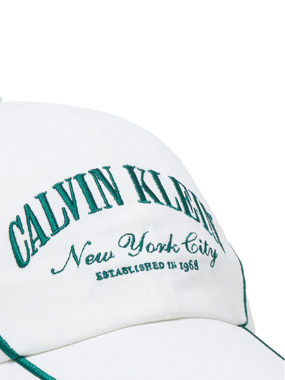 Calvin Klein Kapa s šiltom Calvin Klein LV04F5063G Bela