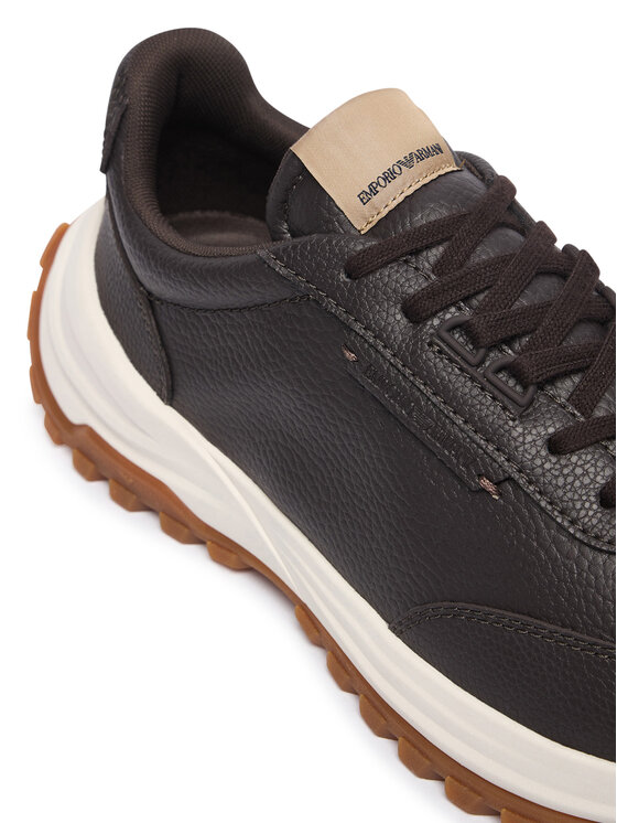 Emporio Armani Sneakers Emporio Armani EM007301 AF29401 Marrone