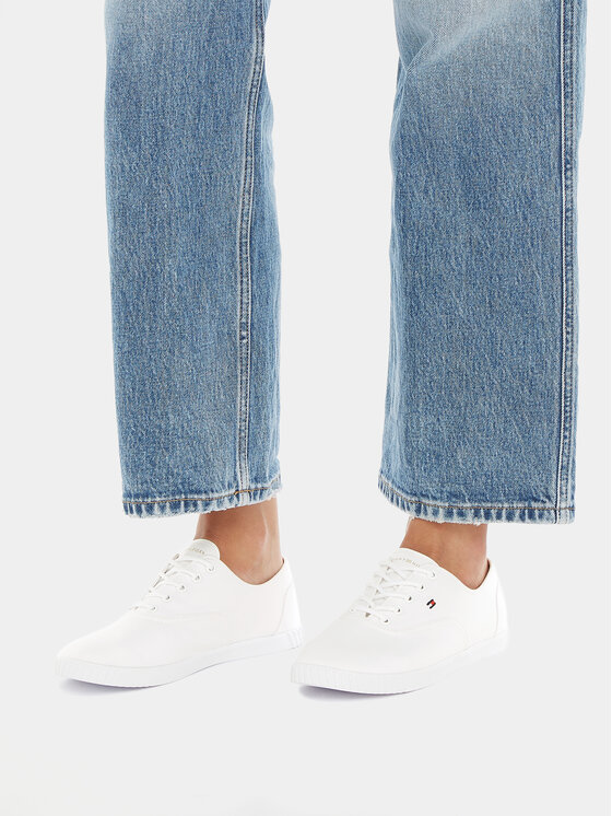 Tommy Hilfiger Tenisice Tommy Hilfiger Canvas Lace Up Sneaker FW0FW07805 Bijela